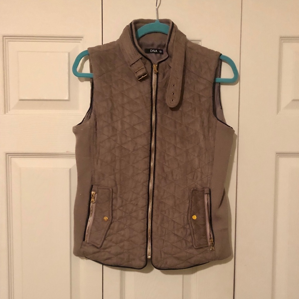 Trendy vest alert!